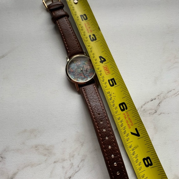 Accutime ladies Watch. - Picture 3 of 4